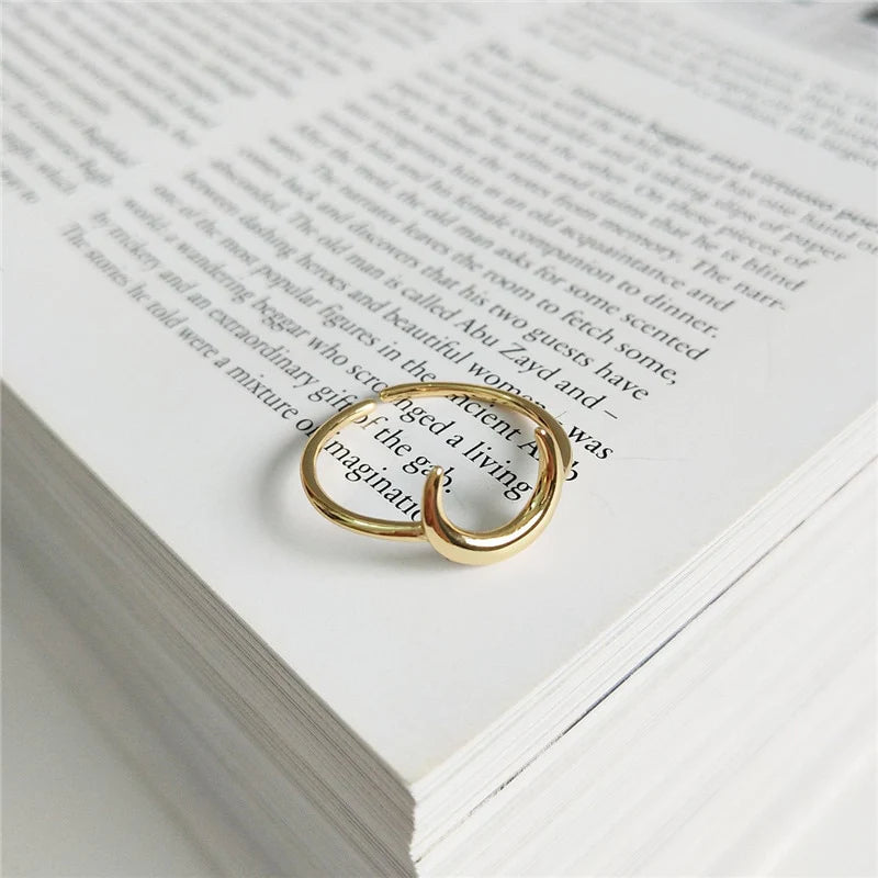 Anillos minimalistas