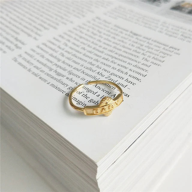 Anillos minimalistas
