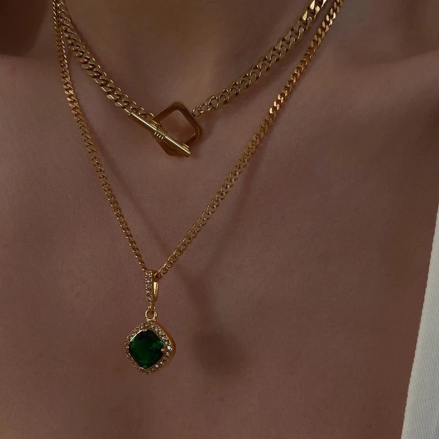 Collar de zirconias