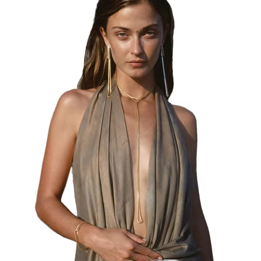 Lasso Necklace