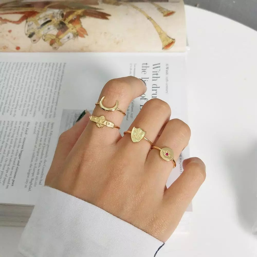 Anillos minimalistas