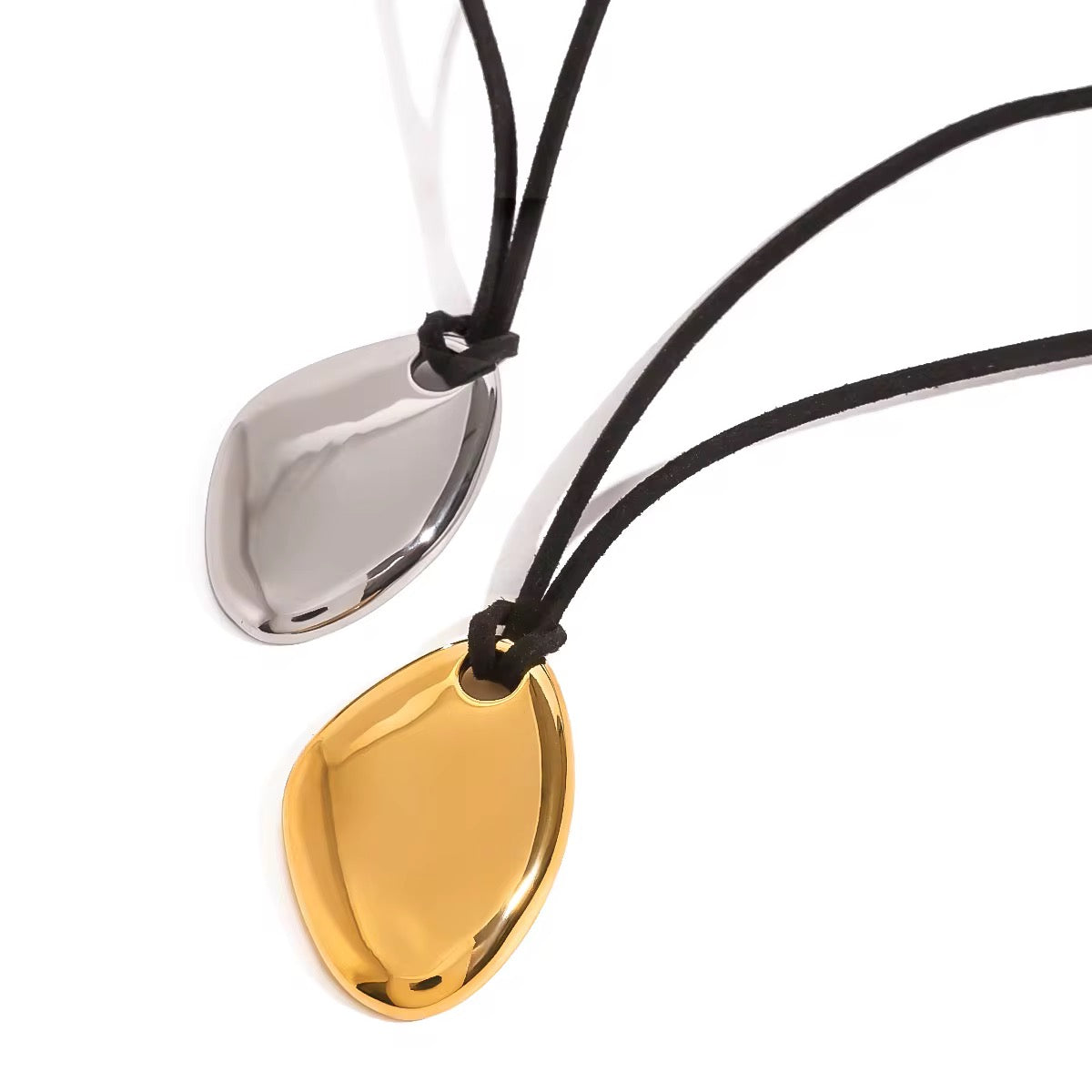 Lara Necklace