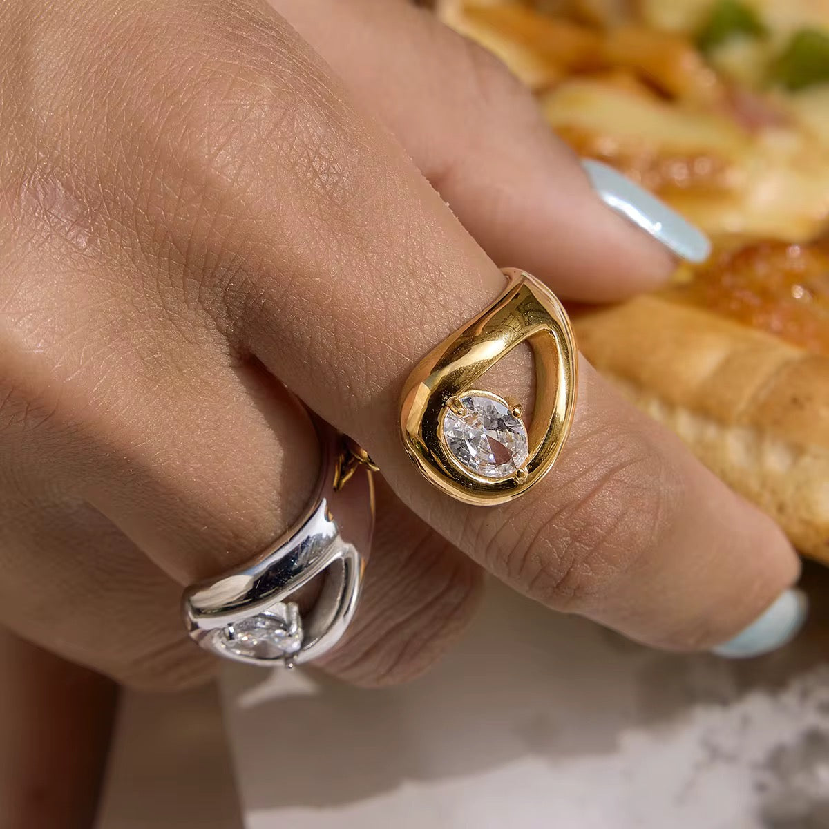 Victoria Ring