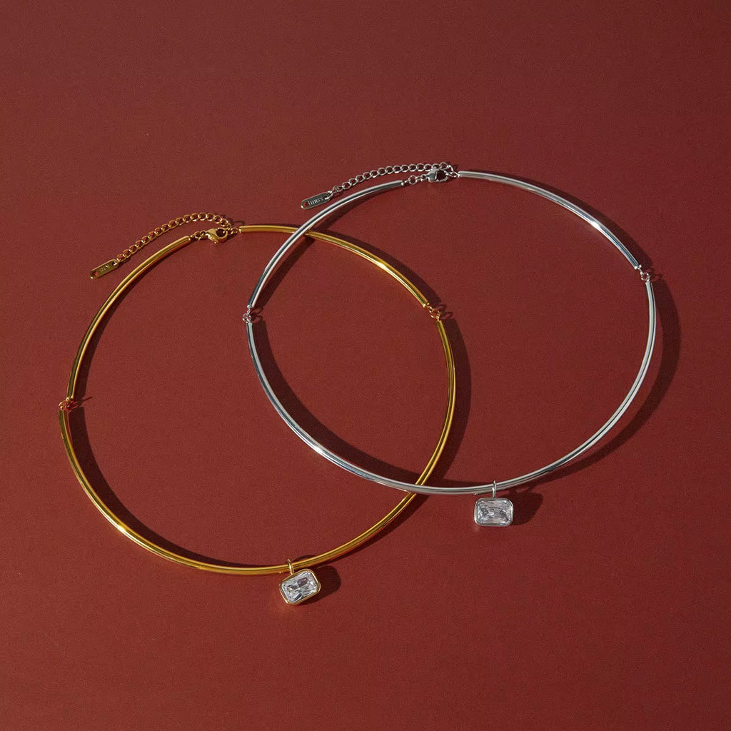 Nora Necklace