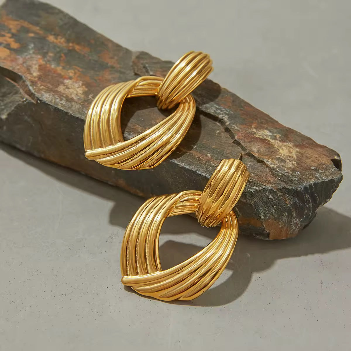 Helena Earrings