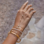 Mia Hand Chain