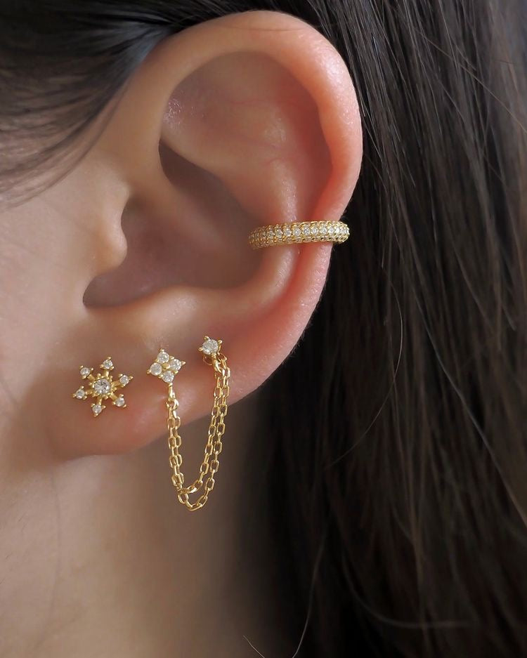 Ear cuff