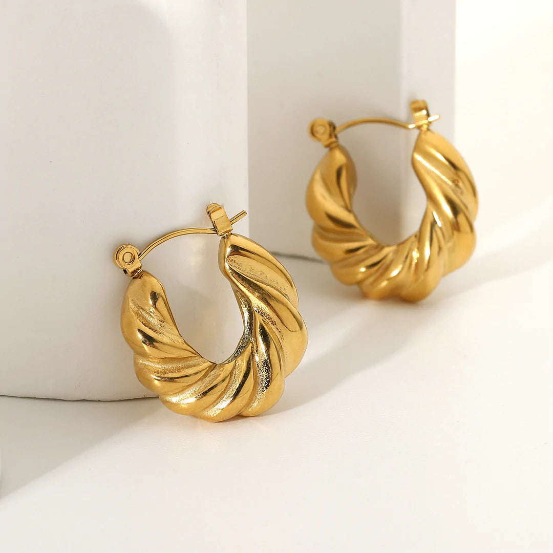 Twisted hoops