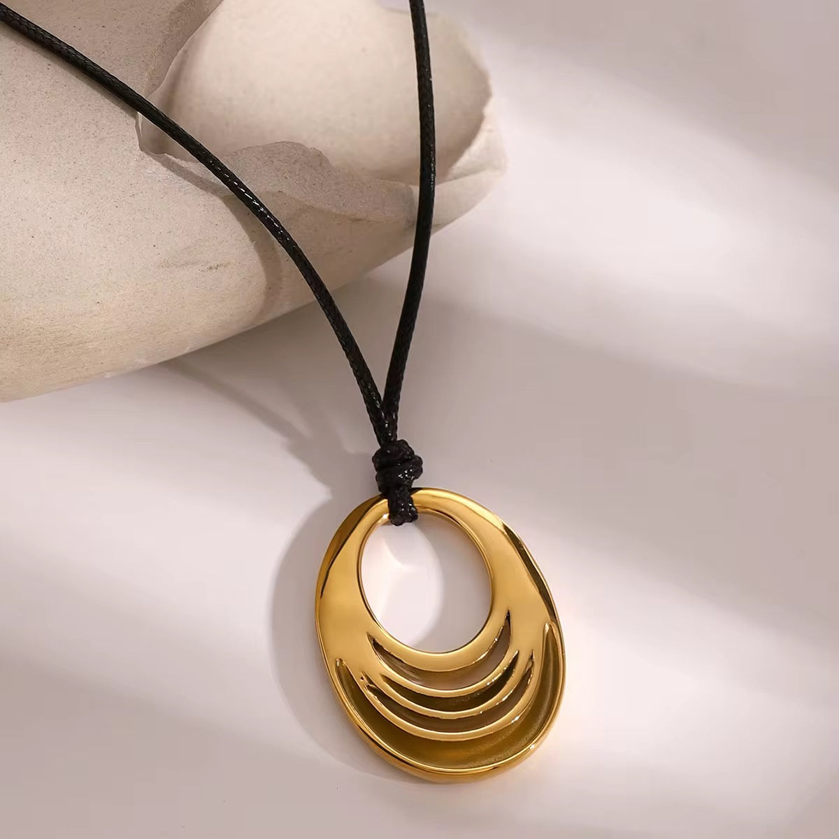 Monarda Necklace