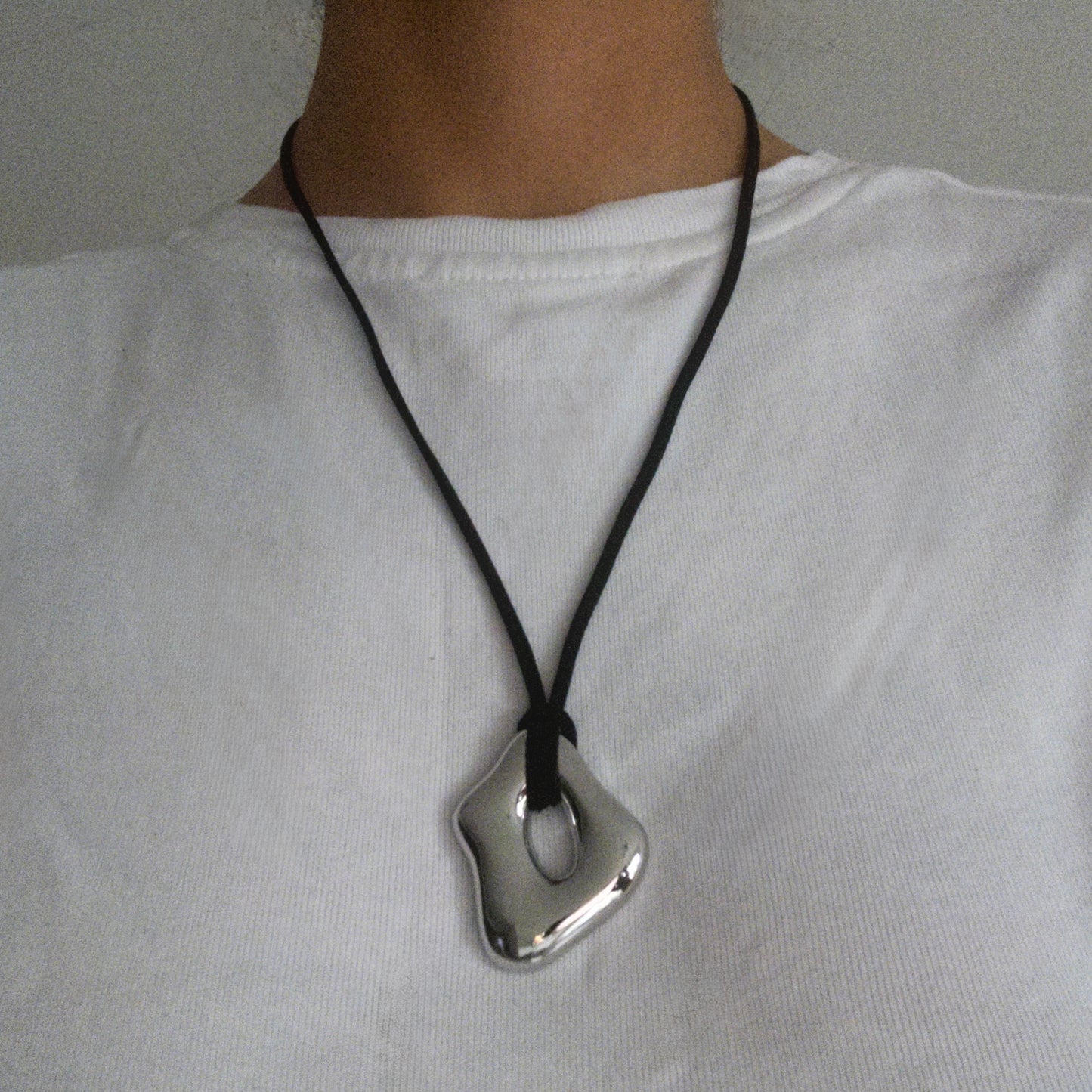 Camelia Necklace